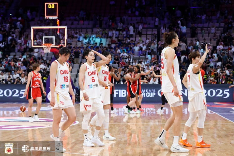 媒体人：三分准不准就是得靠练 日本赛前练三分是我见过最准的