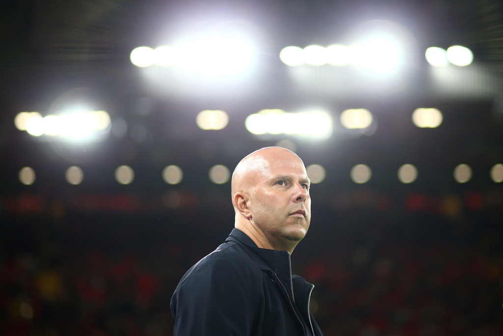 斯洛特：哪个队没有两名以上前锋呢？早场让东方球迷看我们也挺好